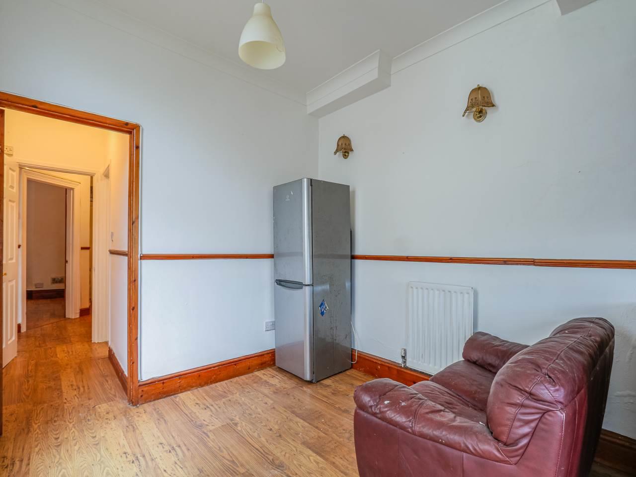 Rhymney Terrace, Caerphilly — photograph 2